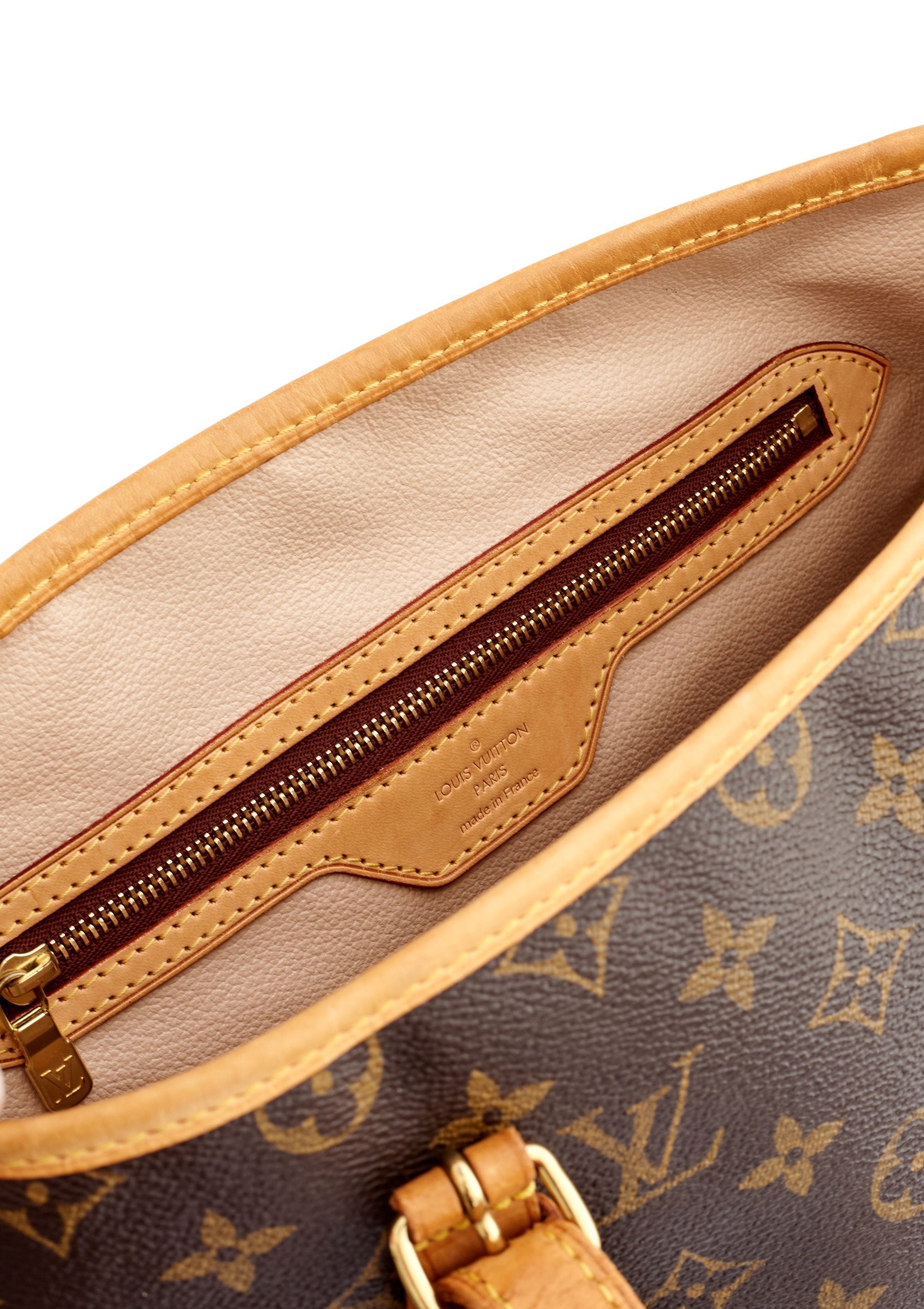 LOUIS VUITTON Luco Tote Monogram - More Than You Can Imagine