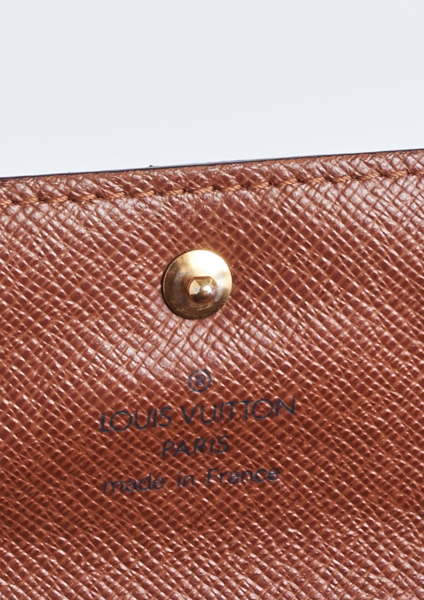 Louis Vuitton Vintage 2004 International Wallet
