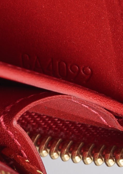 Louis Vuitton 2007 Vernis Leather Wallet · INTO