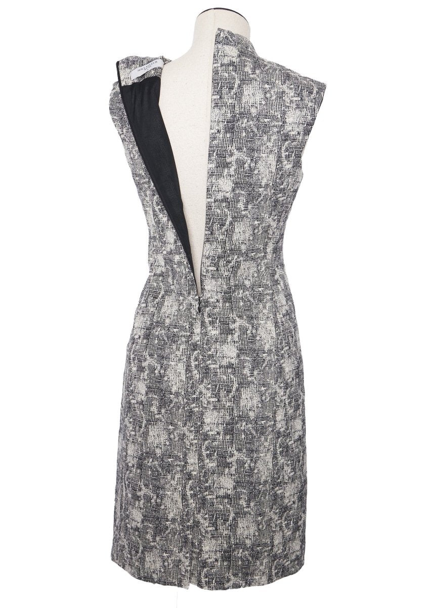 MM. LaFleur Dress ‘The Aditi’ Sleeveless Dress 4 - Parallel Luxury